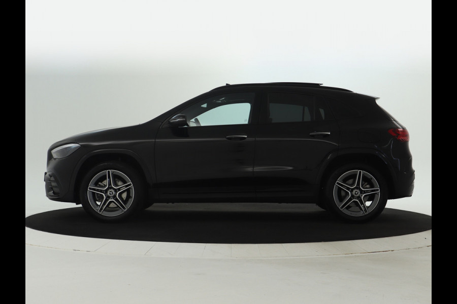 Mercedes-Benz GLA 250 e AMG Line AMG Line | Panorama Schuif-Kanteldak | Night Pakket | Inclusief 24 maanden Mercedes-Benz Certified garantie voor Europa