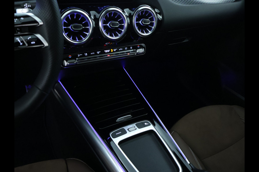 Mercedes-Benz GLA 250 e AMG Line AMG Line | Panorama Schuif-Kanteldak | Night Pakket | Inclusief 24 maanden Mercedes-Benz Certified garantie voor Europa