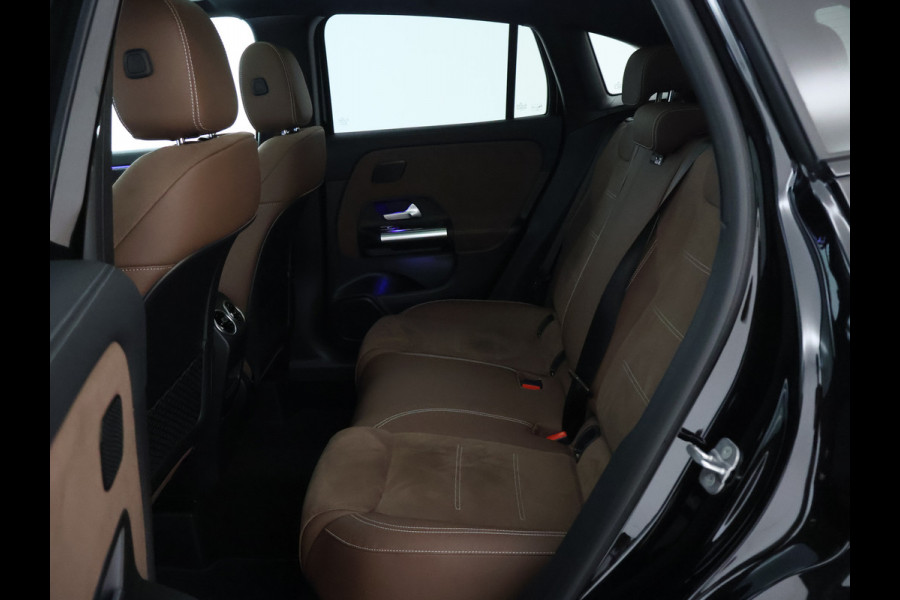Mercedes-Benz GLA 250 e AMG Line AMG Line | Panorama Schuif-Kanteldak | Night Pakket | Inclusief 24 maanden Mercedes-Benz Certified garantie voor Europa