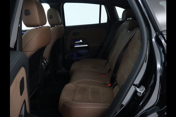 Mercedes-Benz GLA 250 e AMG Line AMG Line | Panorama Schuif-Kanteldak | Night Pakket | Inclusief 24 maanden Mercedes-Benz Certified garantie voor Europa