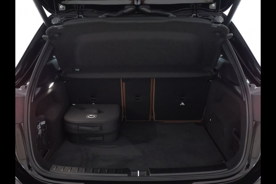 Mercedes-Benz GLA 250 e AMG Line AMG Line | Panorama Schuif-Kanteldak | Night Pakket | Inclusief 24 maanden Mercedes-Benz Certified garantie voor Europa
