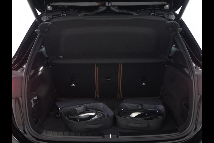 Mercedes-Benz GLA 250 e AMG Line AMG Line | Panorama Schuif-Kanteldak | Night Pakket | Inclusief 24 maanden Mercedes-Benz Certified garantie voor Europa