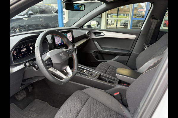 Seat Leon Sportstourer 1.4 TSI eHybrid PHEV FR 204pk | 88,4% SOH | Trekhaak | Stoel & Stuurverwarming | Adaptive Cruise | Side Assist |