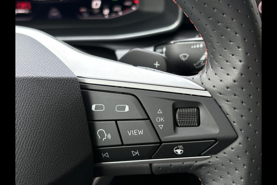 Seat Leon Sportstourer 1.4 TSI eHybrid PHEV FR 204pk | 88,4% SOH | Trekhaak | Stoel & Stuurverwarming | Adaptive Cruise | Side Assist |