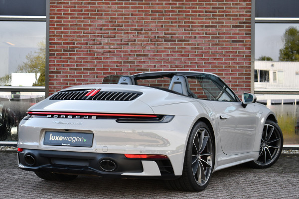 Porsche 911 Cabrio 3.0 Carrera 4S Chrono+Design ACC 360 4WS Sp-Uitlaat Bose PPF