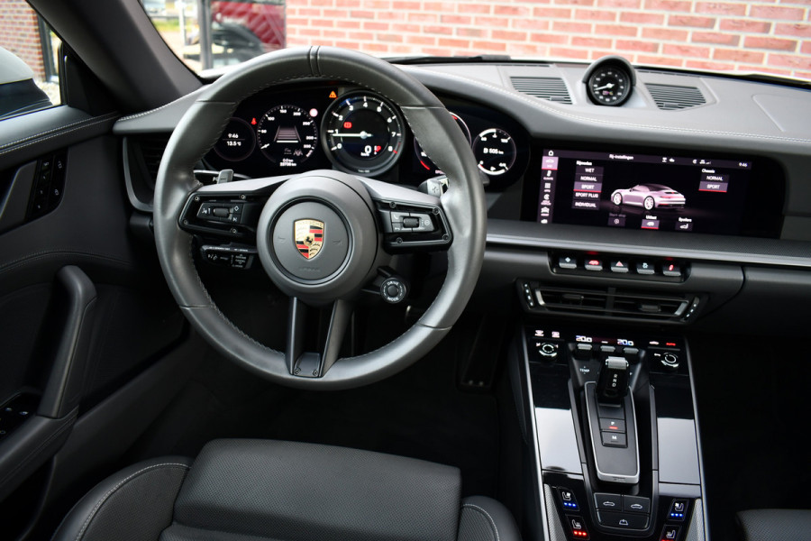 Porsche 911 Cabrio 3.0 Carrera 4S Chrono+Design ACC 360 4WS Sp-Uitlaat Bose PPF