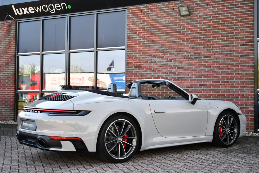 Porsche 911 Cabrio 3.0 Carrera 4S Chrono+Design ACC 360 4WS Sp-Uitlaat Bose PPF