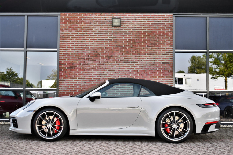 Porsche 911 Cabrio 3.0 Carrera 4S Chrono+Design ACC 360 4WS Sp-Uitlaat Bose PPF