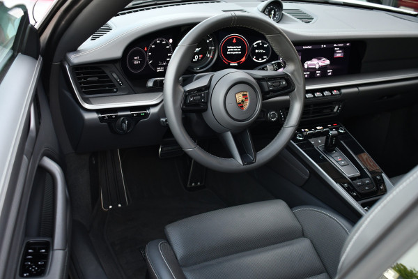 Porsche 911 Cabrio 3.0 Carrera 4S Chrono+Design ACC 360 4WS Sp-Uitlaat Bose PPF