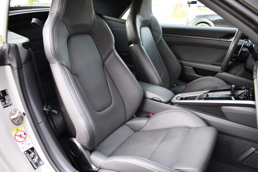 Porsche 911 Cabrio 3.0 Carrera 4S Chrono+Design ACC 360 4WS Sp-Uitlaat Bose PPF