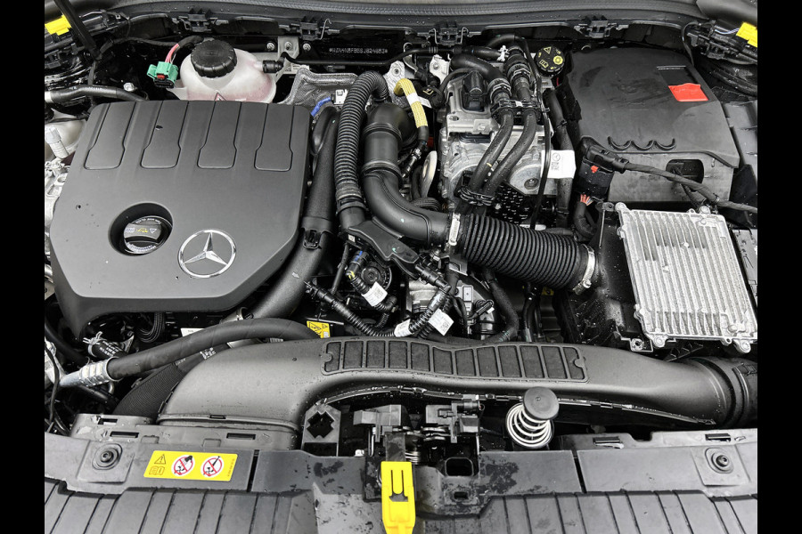 Mercedes-Benz GLA 250 e Star Edition Luxury Line | Achteruitrijcamera | Lederen bekleding | Stoelverwarming | 24 Maanden Mercedes-Benz Certified Garantie.