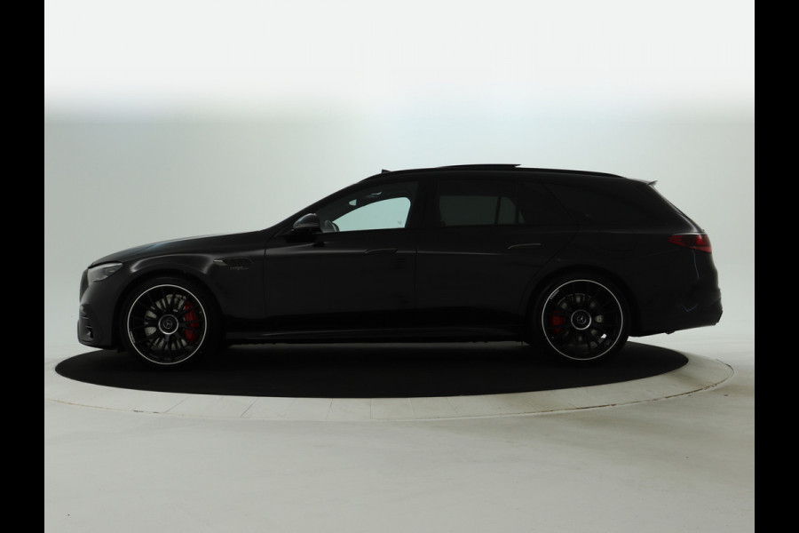 Mercedes-Benz E-Klasse Estate Mercedes-AMG 53 4MATIC+ Hybride | AMG DYNAMIC PLUS Pakket | 21 Inch AMG Velgen | Panorama dak | AMG Driver's Package | Trekhaak | Burmester® | Inclusief 24 maanden MB Certified garantie voor Europa.