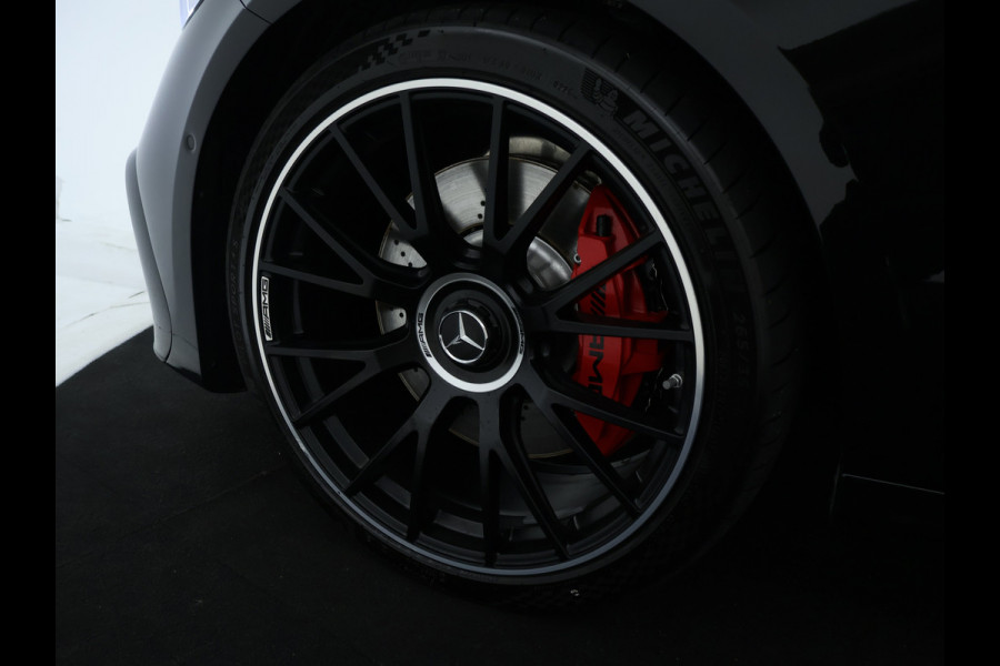 Mercedes-Benz E-Klasse Estate Mercedes-AMG 53 4MATIC+ Hybride | AMG DYNAMIC PLUS Pakket | 21 Inch AMG Velgen | Panorama dak | AMG Driver's Package | Trekhaak | Burmester® | Inclusief 24 maanden MB Certified garantie voor Europa.