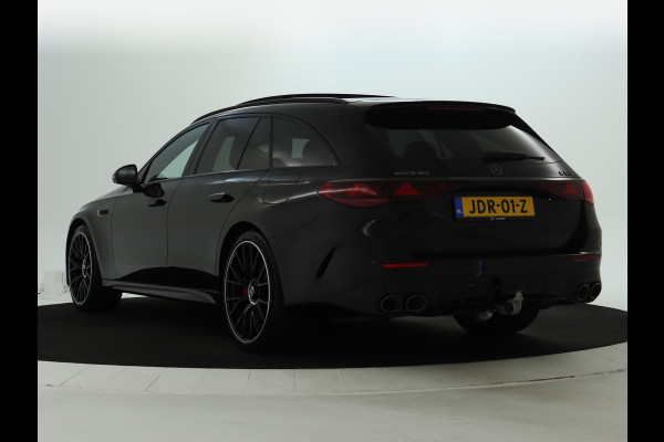 Mercedes-Benz E-Klasse Estate Mercedes-AMG 53 4MATIC+ Hybride | AMG DYNAMIC PLUS Pakket | 21 Inch AMG Velgen | Panorama dak | AMG Driver's Package | Trekhaak | Burmester® | Inclusief 24 maanden MB Certified garantie voor Europa.