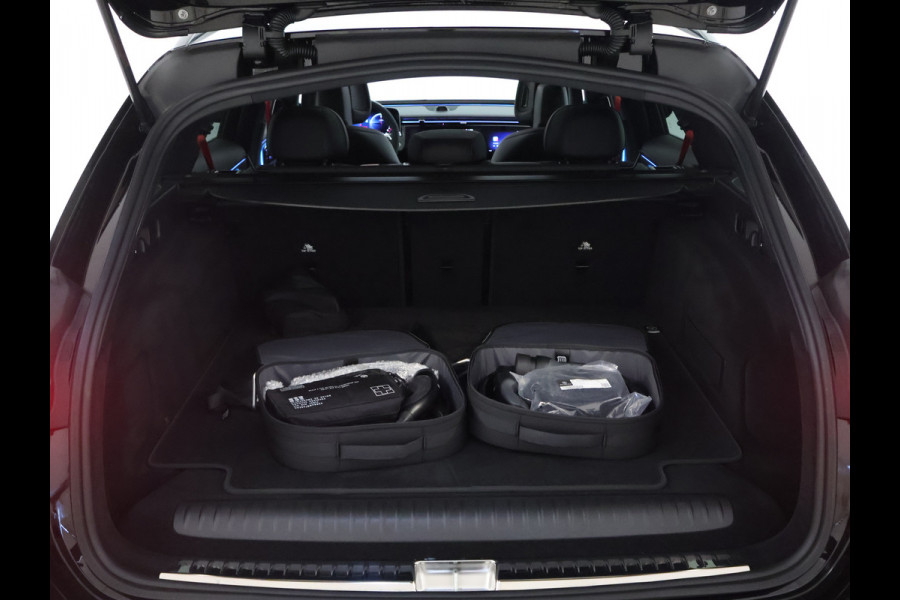 Mercedes-Benz E-Klasse Estate Mercedes-AMG 53 4MATIC+ Hybride | AMG DYNAMIC PLUS Pakket | 21 Inch AMG Velgen | Panorama dak | AMG Driver's Package | Trekhaak | Burmester® | Inclusief 24 maanden MB Certified garantie voor Europa.