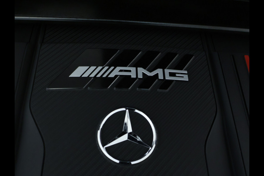 Mercedes-Benz E-Klasse Estate Mercedes-AMG 53 4MATIC+ Hybride | AMG DYNAMIC PLUS Pakket | 21 Inch AMG Velgen | Panorama dak | AMG Driver's Package | Trekhaak | Burmester® | Inclusief 24 maanden MB Certified garantie voor Europa.