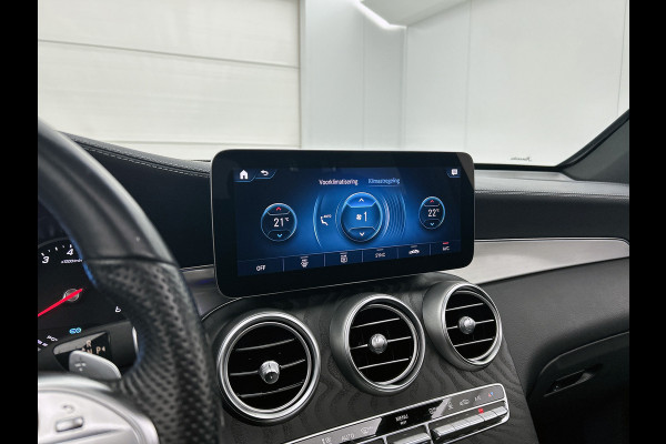 Mercedes-Benz GLC 300 e 4MATIC Business Solution AMG Inclusief 24 maanden Mercedes-Benz Certified garantie voor Europa.