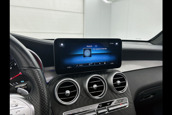 Mercedes-Benz GLC 300 e 4MATIC Business Solution AMG Inclusief 24 maanden Mercedes-Benz Certified garantie voor Europa.