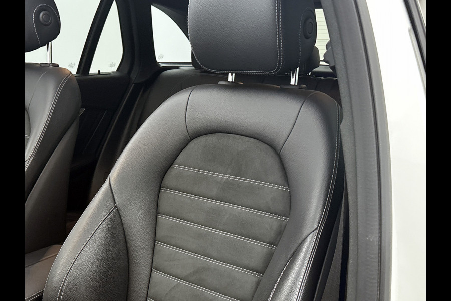 Mercedes-Benz GLC 300 e 4MATIC Business Solution AMG Inclusief 24 maanden Mercedes-Benz Certified garantie voor Europa.