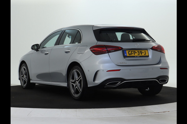 Mercedes-Benz A-Klasse 250 e Plug-In Hybride AMG Sportpakket | Sfeerverlichting | Keyless Go | Parkeerpakket met Camera | CarPlay | Inclusief 24 maanden Mercedes-Benz Certified garantie voor Europa.