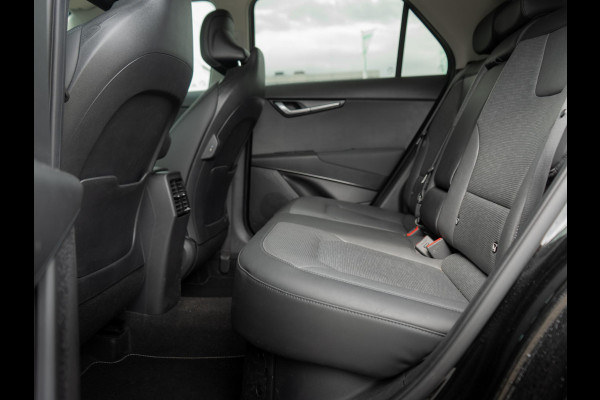 Kia Niro 1.6 GDi Hybrid ExecutiveLine | HUD | Harmen en kardon | Stoel en stuurverwarming | Schuifkanteldak |