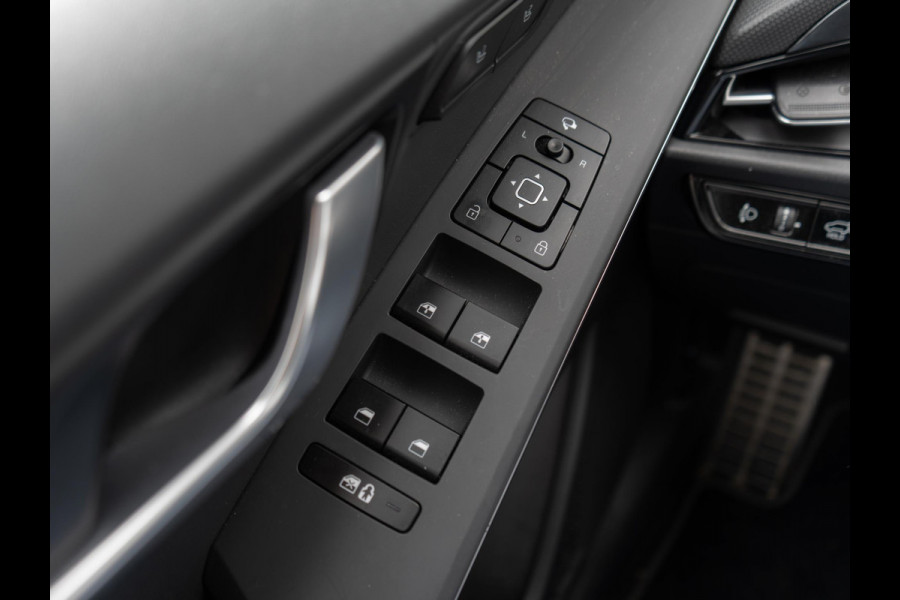 Kia Niro 1.6 GDi Hybrid ExecutiveLine | HUD | Harmen en kardon | Stoel en stuurverwarming | Schuifkanteldak |