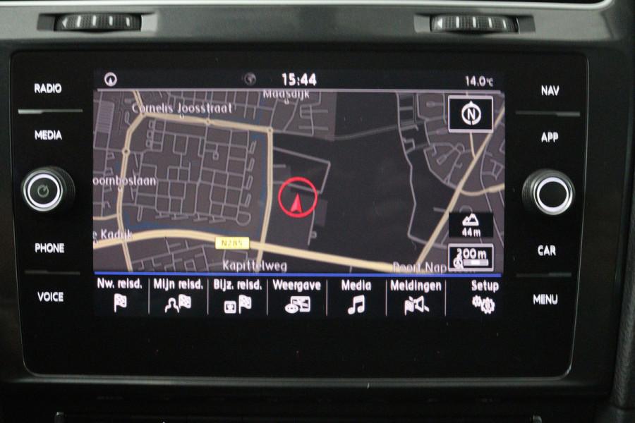 Volkswagen Golf 1.0 TSI Comfortline Business (NAVIGATIE, STOELVERWARMING, PARKEERSENSOREN, CLIMA, GOED ONDERHOUDEN)