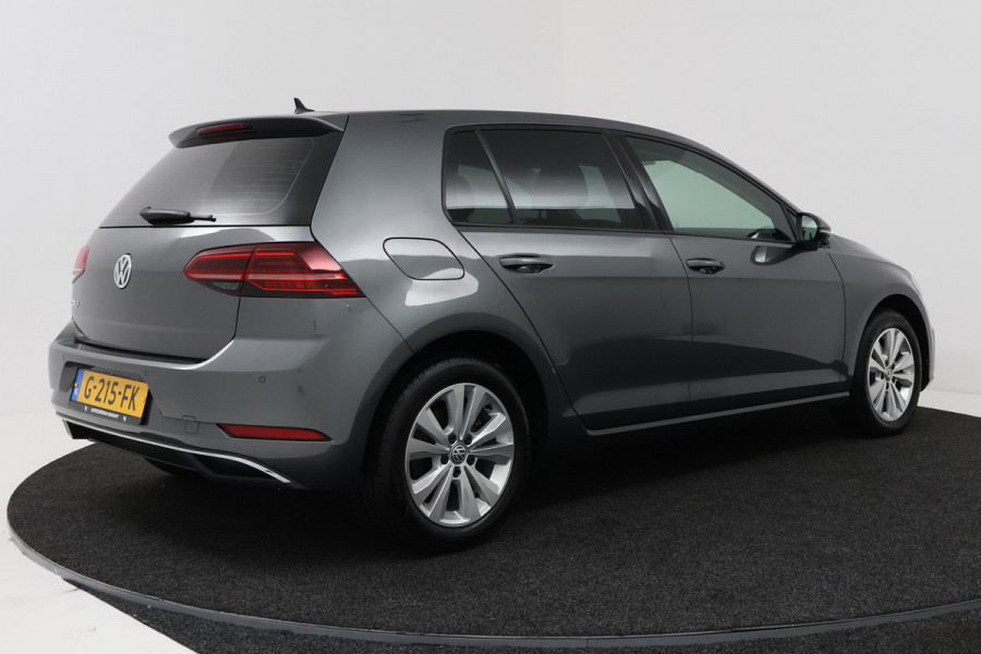 Volkswagen Golf 1.0 TSI Comfortline Business (NAVIGATIE, STOELVERWARMING, PARKEERSENSOREN, CLIMA, GOED ONDERHOUDEN)
