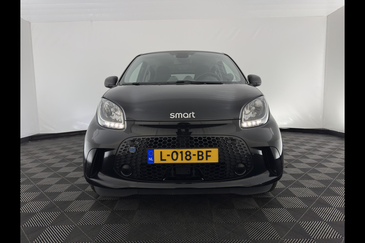 Smart Forfour EQ Essential 18 kWh [ 3-Fase-22kW ] {SOH-93%} (INCL-BTW) *LEATHER | HEATED-COMFORTSEATS | PRIVACY-GLASS | AIRCO | CRUISE | 15''ALU*