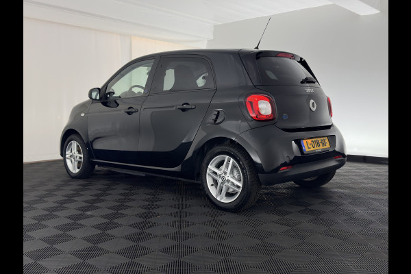 Smart Forfour EQ Essential 18 kWh [ 3-Fase-22kW ] {SOH-93%} (INCL-BTW) *LEATHER | HEATED-COMFORTSEATS | PRIVACY-GLASS | AIRCO | CRUISE | 15''ALU*