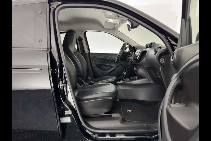 Smart Forfour EQ Essential 18 kWh [ 3-Fase-22kW ] {SOH-93%} (INCL-BTW) *LEATHER | HEATED-COMFORTSEATS | PRIVACY-GLASS | AIRCO | CRUISE | 15''ALU*