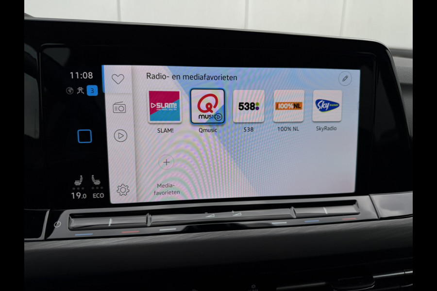 Volkswagen Golf 1.4 eHybrid Style | Carplay | Camera | Memory | Navi | Sfeerverlichting | LED