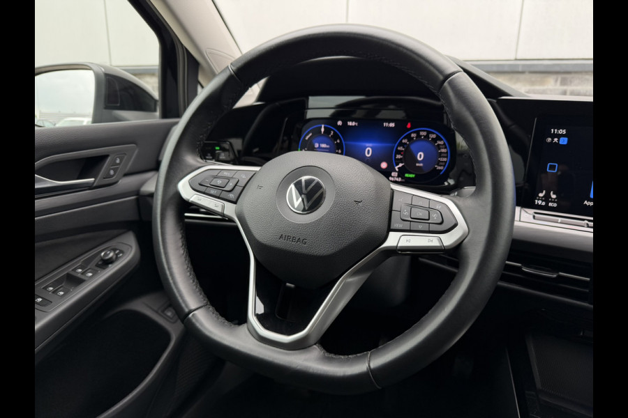 Volkswagen Golf 1.4 eHybrid Style | Carplay | Camera | Memory | Navi | Sfeerverlichting | LED