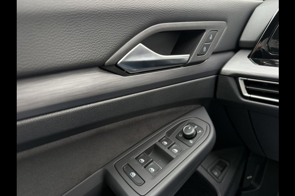 Volkswagen Golf 1.4 eHybrid Style | Carplay | Camera | Memory | Navi | Sfeerverlichting | LED