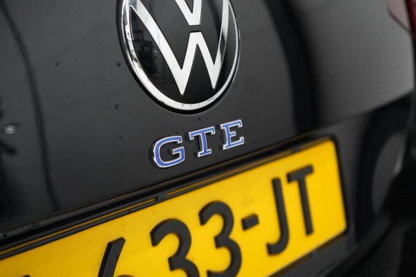 Volkswagen Passat Variant 1.4 TSI PHEV GTE | PANO | ACC | STOELVERWARMING