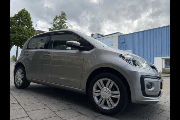 Volkswagen up! 1.0 BMT high up! 5Drs - 89.000 KM I Airco I Sport velgen I LED I PDC I Comfort pakket I Achteruitrij Camera