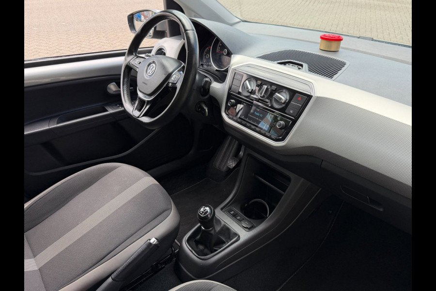Volkswagen up! 1.0 BMT high up! 5Drs - 89.000 KM I Airco I Sport velgen I LED I PDC I Comfort pakket I Achteruitrij Camera