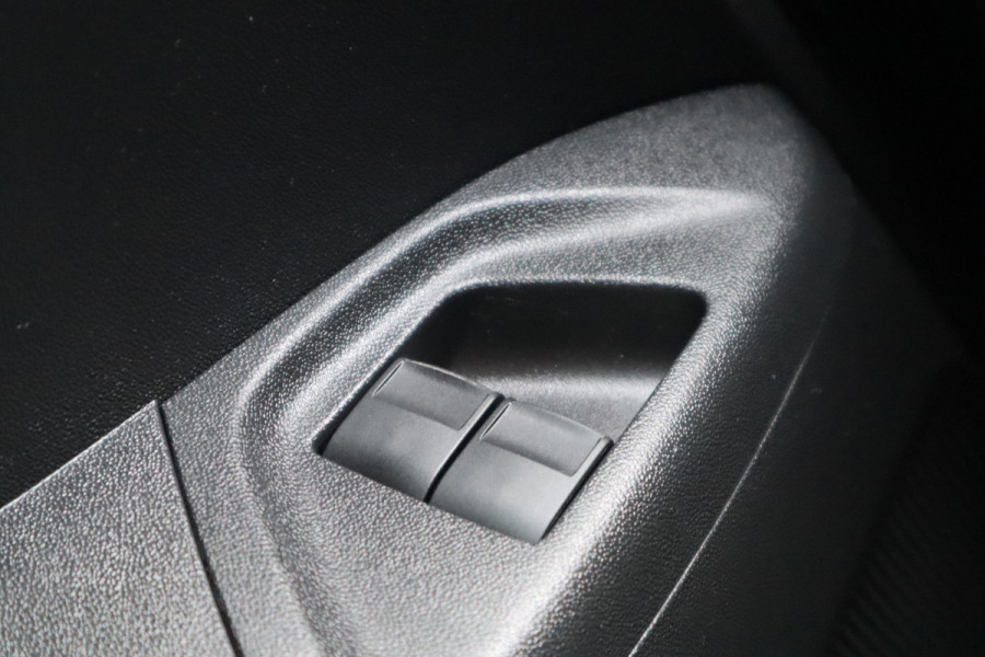 Peugeot 108 1.0 e-VTi Active | Airco | 5drs. | Bluetooth |