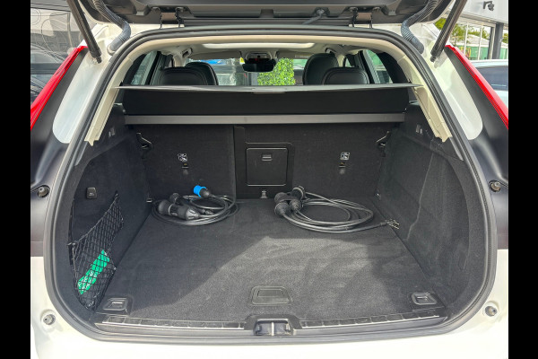 Volvo XC60 2.0 Recharge T6 AWD Inscription | Pano | Ventilatie | BTW