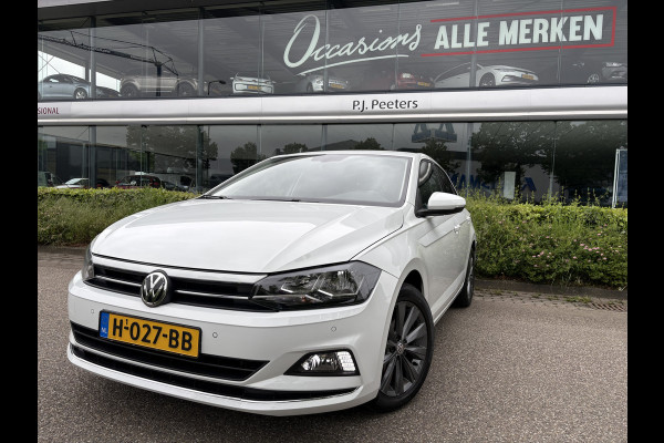 Volkswagen Polo 1.0 TSI Highline Airco - Apple carplay - Navigatie - Parkeersensoren - Parkeer assistent - Cruise control - Licht metalen velgen 16 inch - Lederen versnellingspook - Bluetooth - Led verlichting - Radio - Start/stop systeem - Stuur leder - Stuur multifunctioneel - Elektrische ramen