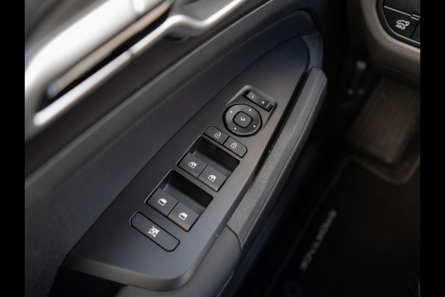 Kia Sportage 1.6 T-GDi Hybrid DynamicPlusLine | Schuifkanteldak | Stoel en stuurverwarming |
