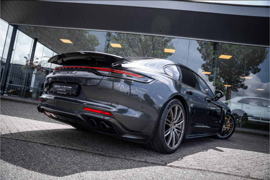 Porsche Panamera 4.0 Turbo S E-Hybrid (700pk) ** PCCB ** Burmester ** NL auto Sport Design ** Soft-close ** NP 245K