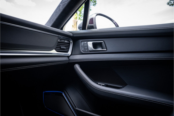 Porsche Panamera 4.0 Turbo S E-Hybrid (700pk) ** PCCB ** Burmester ** NL auto Sport Design ** Soft-close ** NP 245K