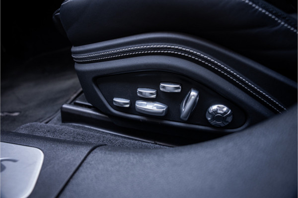 Porsche Panamera 4.0 Turbo S E-Hybrid (700pk) ** PCCB ** Burmester ** NL auto Sport Design ** Soft-close ** NP 245K