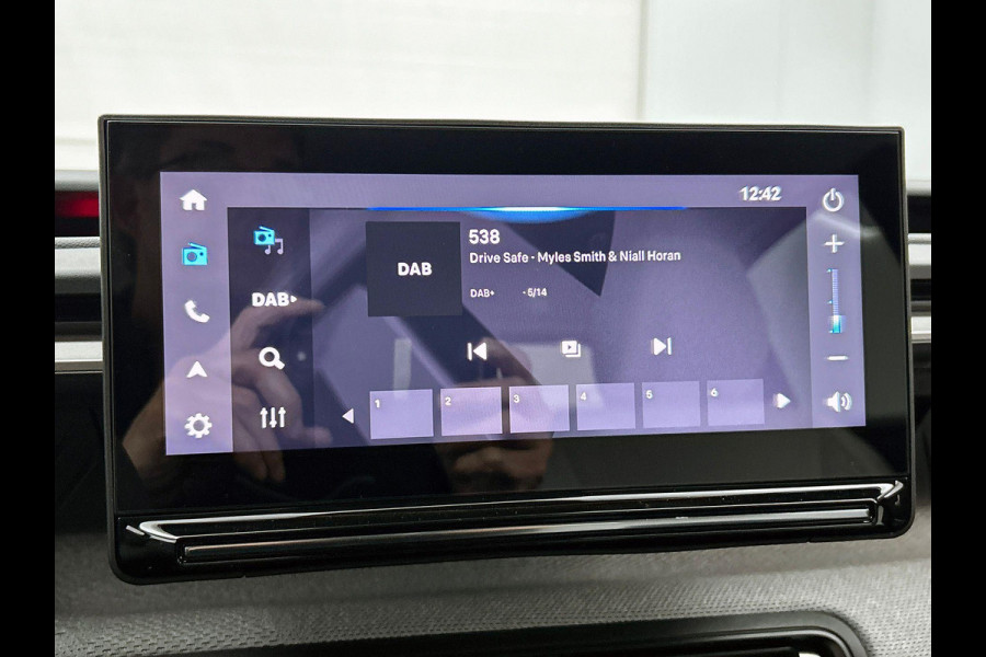 Citroën ë-C3 Max 113pk 44 kWh CAMERA | CLIMA | CARPLAY & NAVI | LED