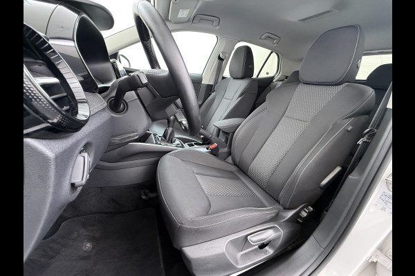 Škoda Fabia 1.0I 96PK Navi Camera Pdc Apple Carplay Android Keyless Stoelverwarming Cruise Control ECC Lmv Isofix Privacyglas Led Smartlink Bluetooth Licht-/Regensensor Mooie en complete Skoda Fabia