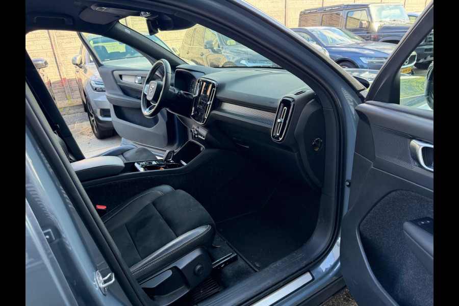 Volvo XC40 T5 Aut. Plug-in Hybrid R-Design Parkassist Keyless 262pk