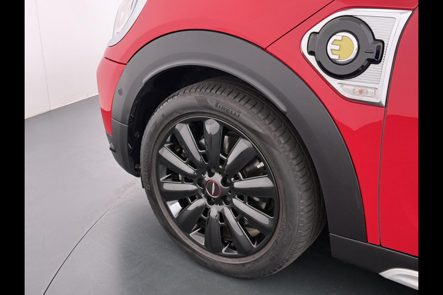 MINI Countryman 1.5 Cooper S E ALL4 Classic | SPORTSTOELEN | AFN. TREKHAAK | 4X4 | STOELVERWARMING|