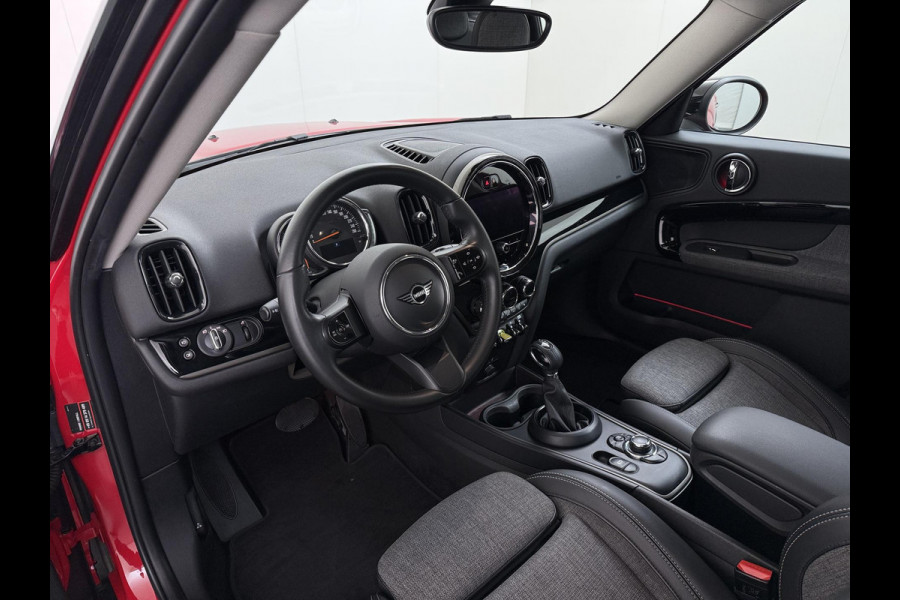 MINI Countryman 1.5 Cooper S E ALL4 Classic | SPORTSTOELEN | AFN. TREKHAAK | 4X4 | STOELVERWARMING|