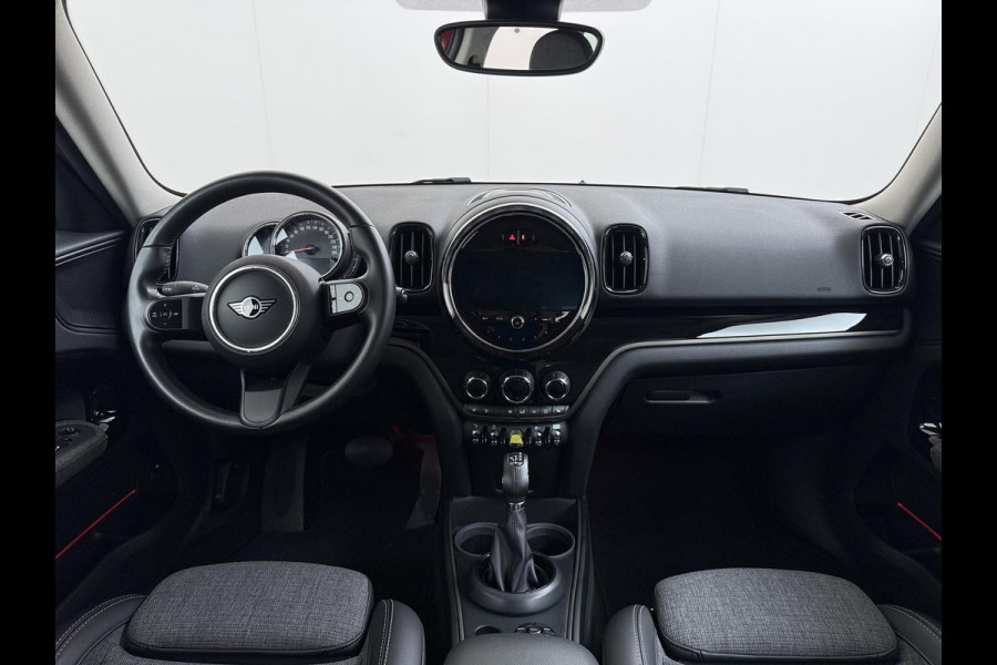 MINI Countryman 1.5 Cooper S E ALL4 Classic | SPORTSTOELEN | AFN. TREKHAAK | 4X4 | STOELVERWARMING|